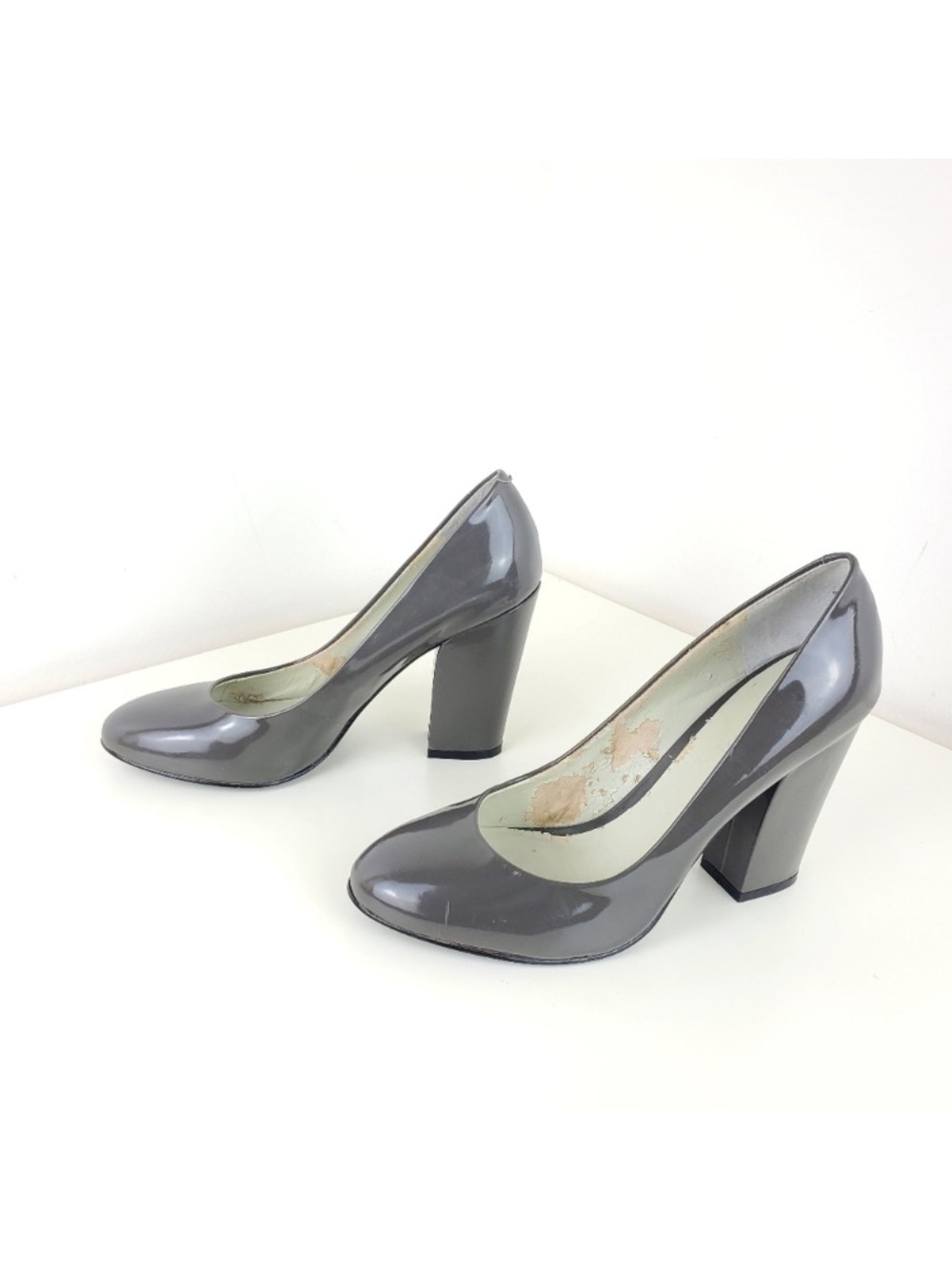 Nine West Women Pumps Grey Color Patent Leather Block Heel Size 7.5
